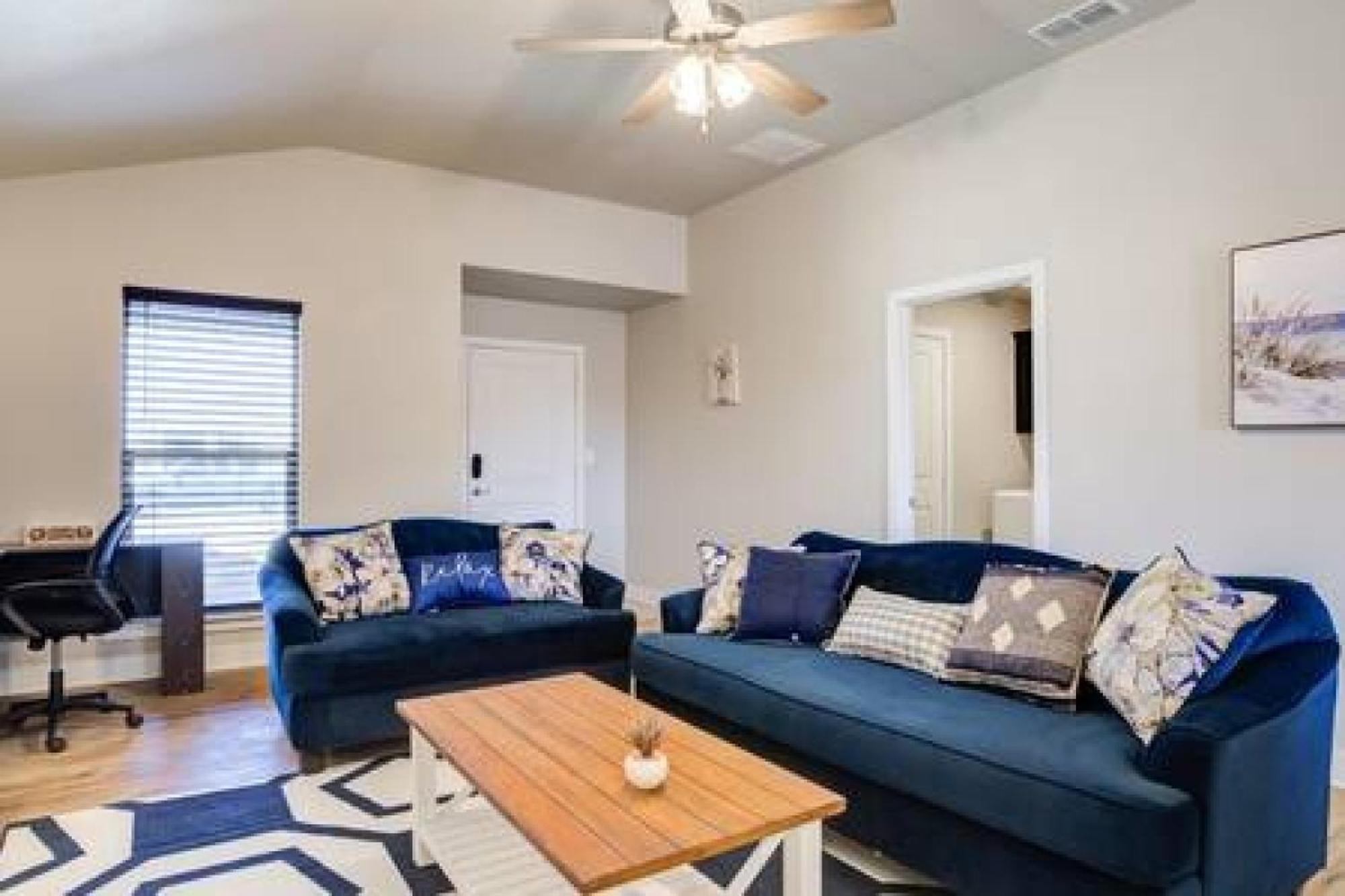 Milano Lodge - Cozy Retreat Lubbock Ngoại thất bức ảnh
